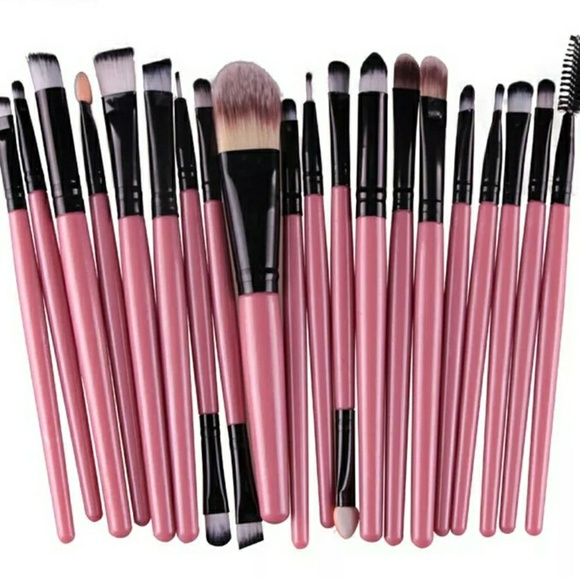 Other - New 20pc Professional High Quality Makeup Brushes
